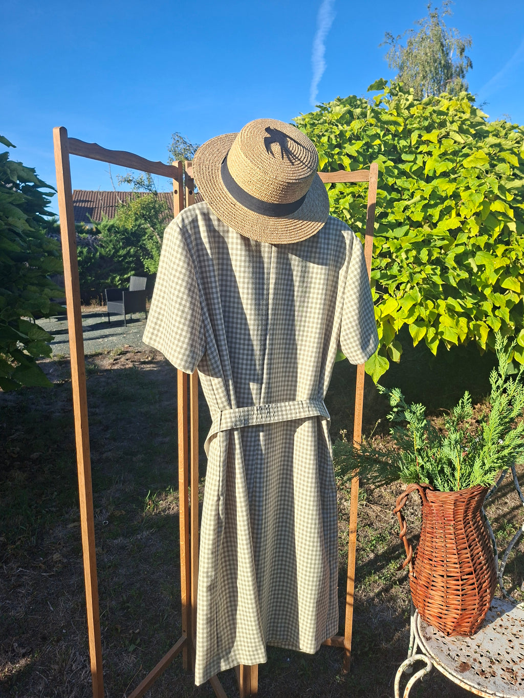 Robe Vintage ceinturée carreaux vichy kaki blanc cassé