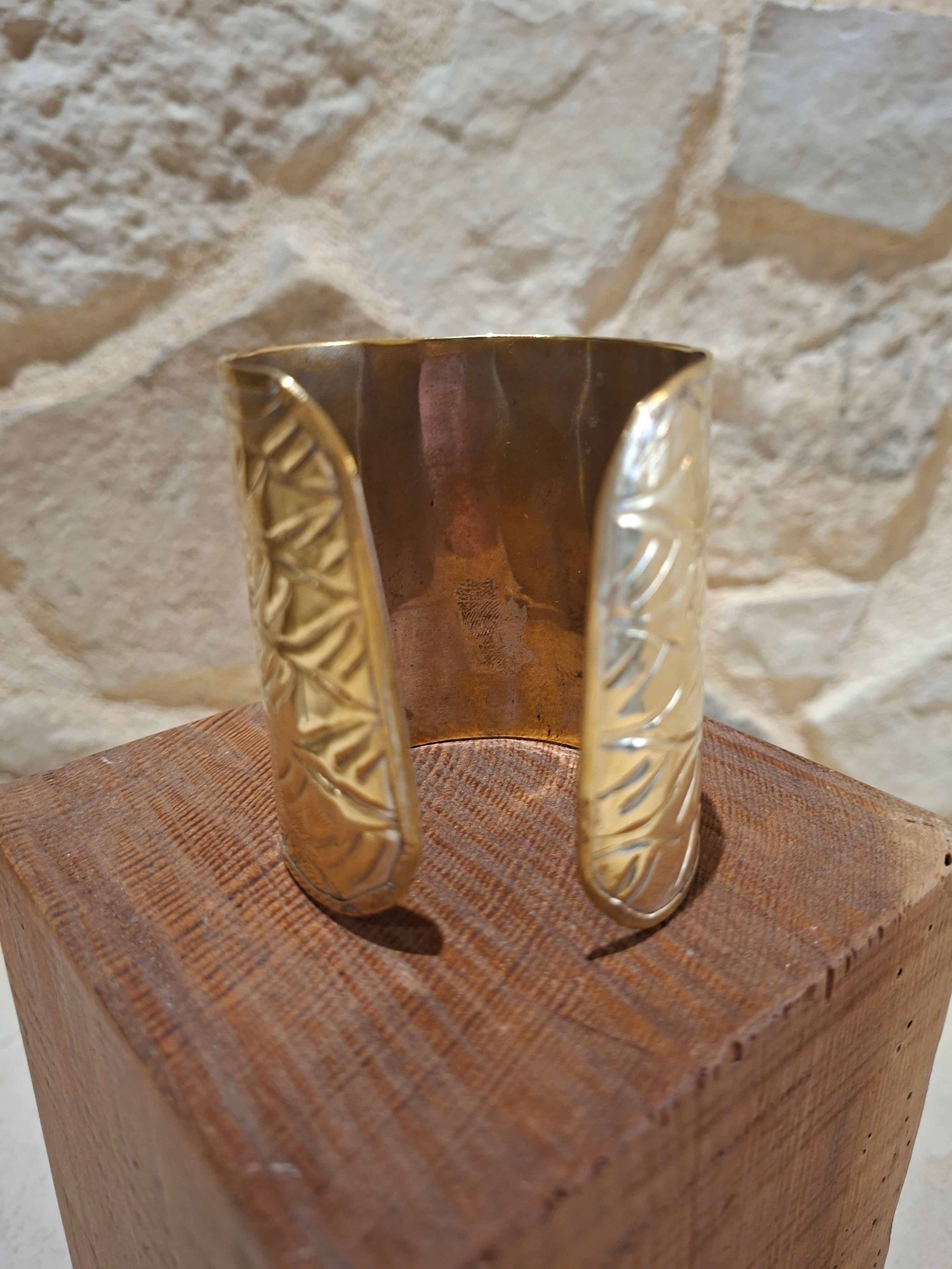 Bracelet Vintage ''Laiton martelé''