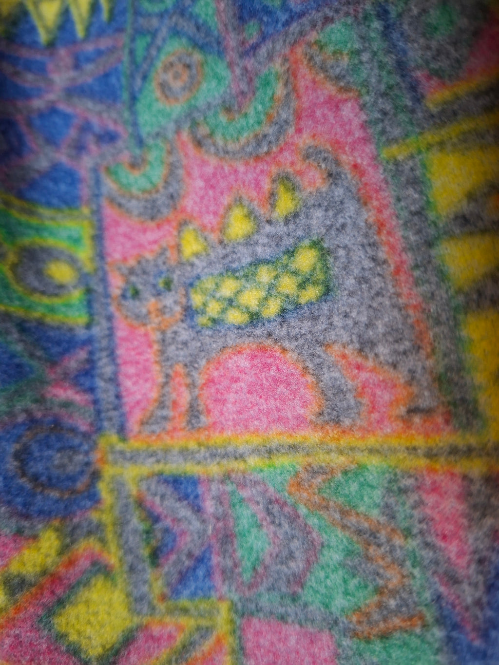 Polaire 90's ''chat dragon''