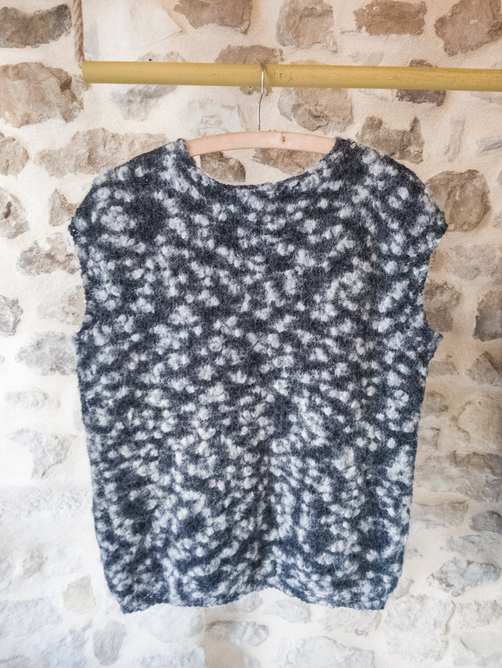 Pull débardeur ''enneigé'' fait main